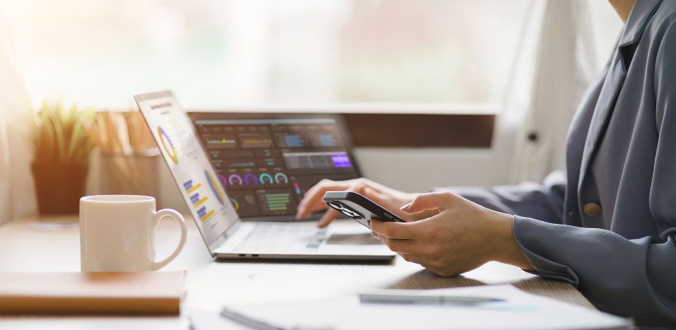 ¿Cómo ahorrar dinero con servicios de directorio en nube?